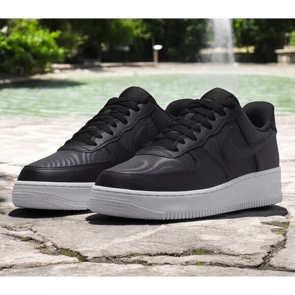 NIKE Air Force 1 AF1 Low Black Summit Nelly Mens Size 15 New Fast Shipping - Picture 1 of 11